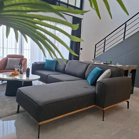 Apartment Spaceful 2 Bedroom Loft - North Cyprus *