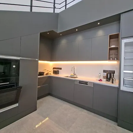 Apartment Spaceful 2 Bedroom Loft - North Cyprus